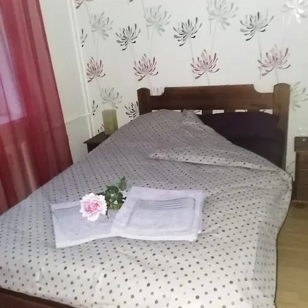 Apartment Gratarre *