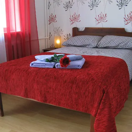 Apartment Gratarre *