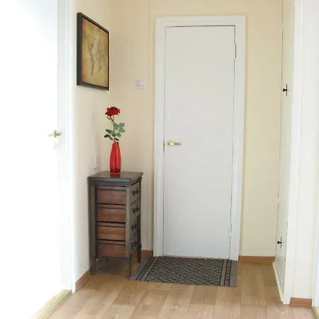Apartment Gratarre *